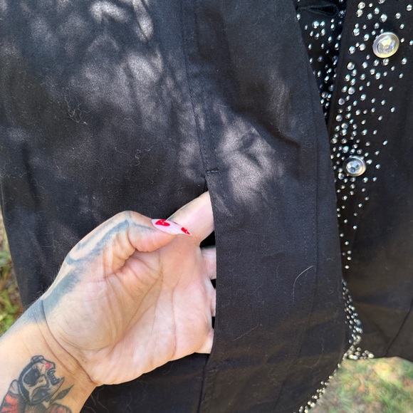 Quacker Factory Black bedazzled Collar vest w/functional pockets Sz.M - Picture 7 of 11